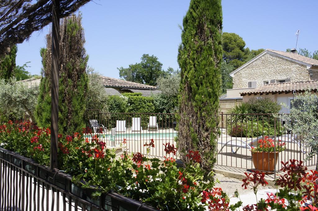 Residence Les Peupliers Loriol-du-Comtat Exterior foto