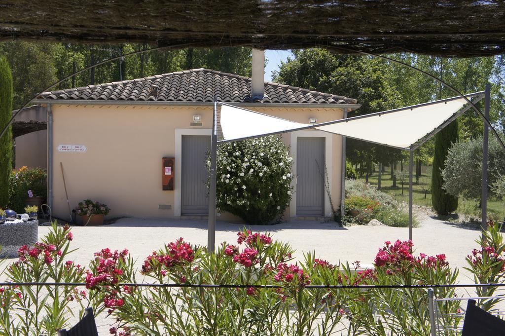 Residence Les Peupliers Loriol-du-Comtat Exterior foto